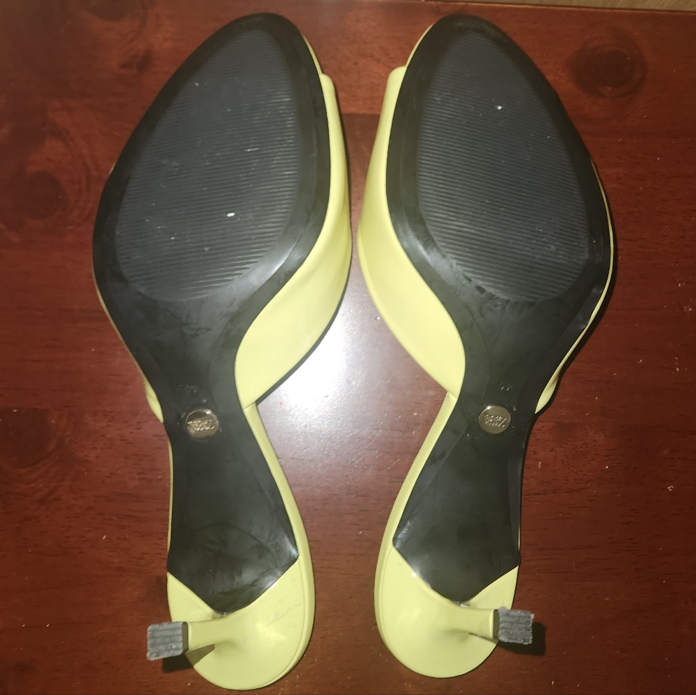 Stylish Lime Green Women's Zara Kitten Mules Size EU 40/ US 9 - 9.5 - Picture 8 of 10